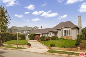 featured image of 14907 Camarosa Dr