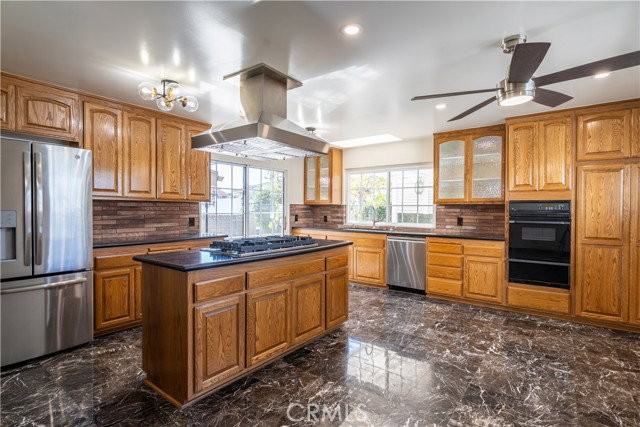 23603 Oakrest Ln - Photo 5 of 8
