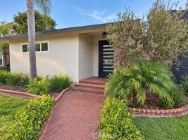 featured image of 1191 E Claiborne Dr