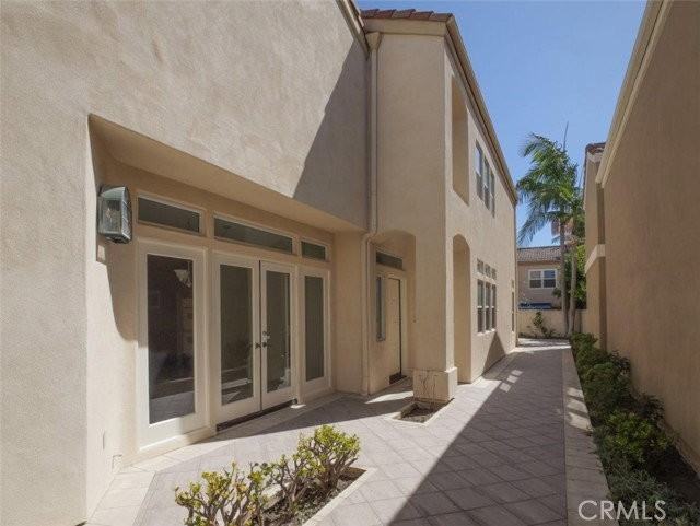 5508 Maricopa St - Photo 6 of 8