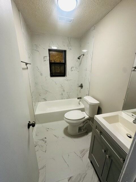 1220 Pond St - Photo 7 of 11