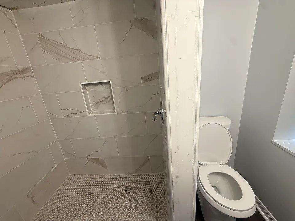 1022 Byrd Ave #4 - Photo 7 of 12