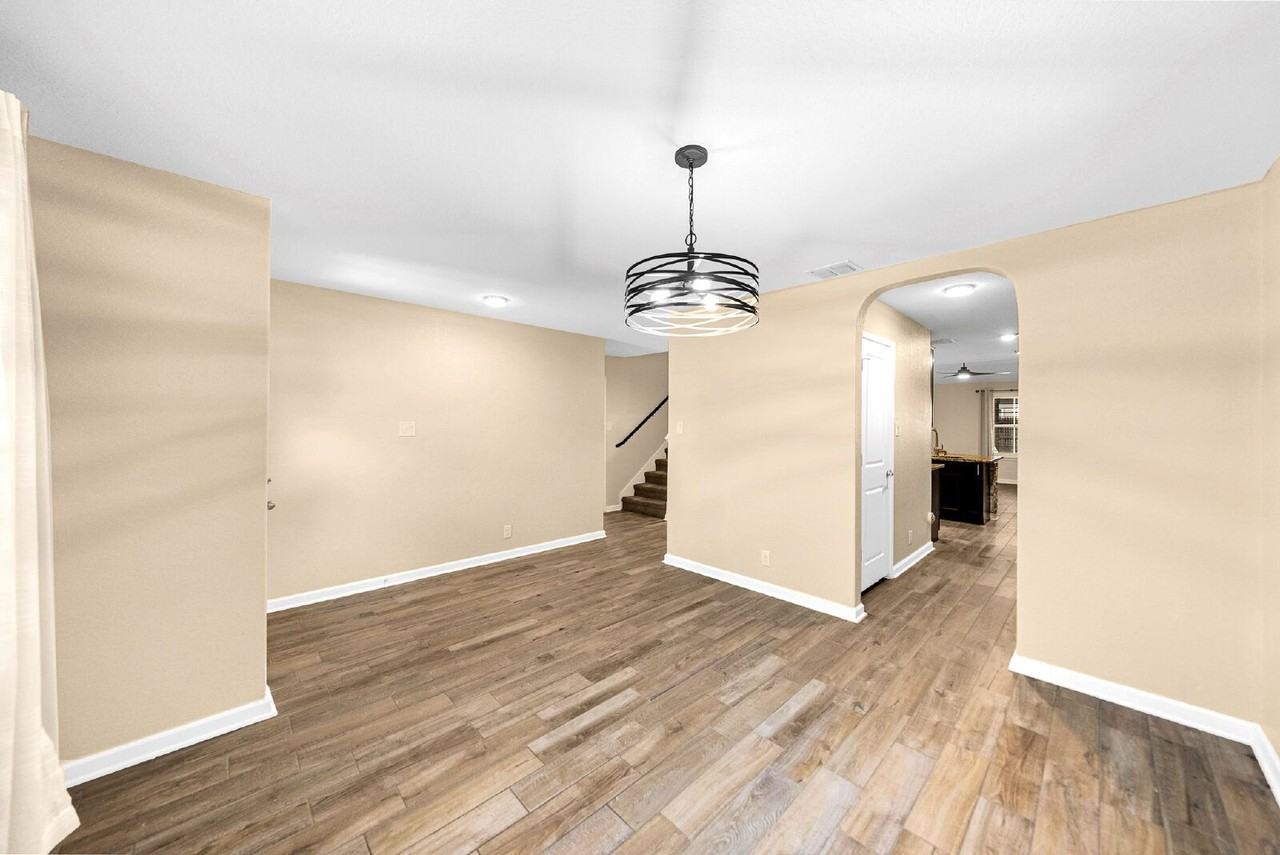 9907 Kalm Brome - Photo 7 of 50