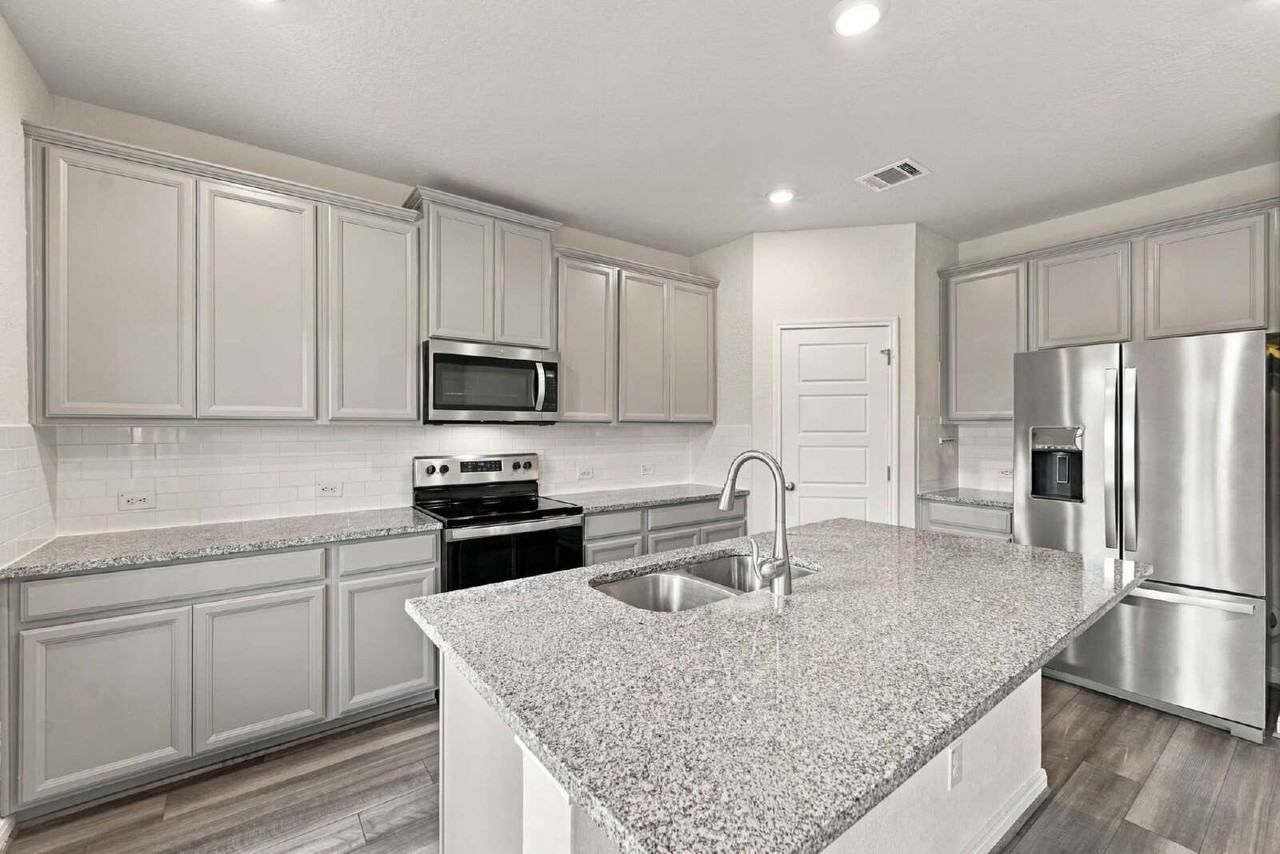 9515 Bonito Falls Dr - Photo 3 of 20