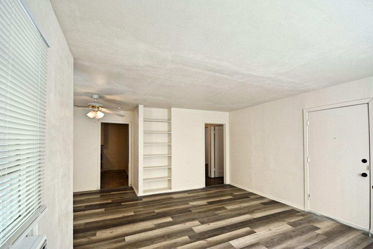 730 Roosevelt St - Photo 6 of 34