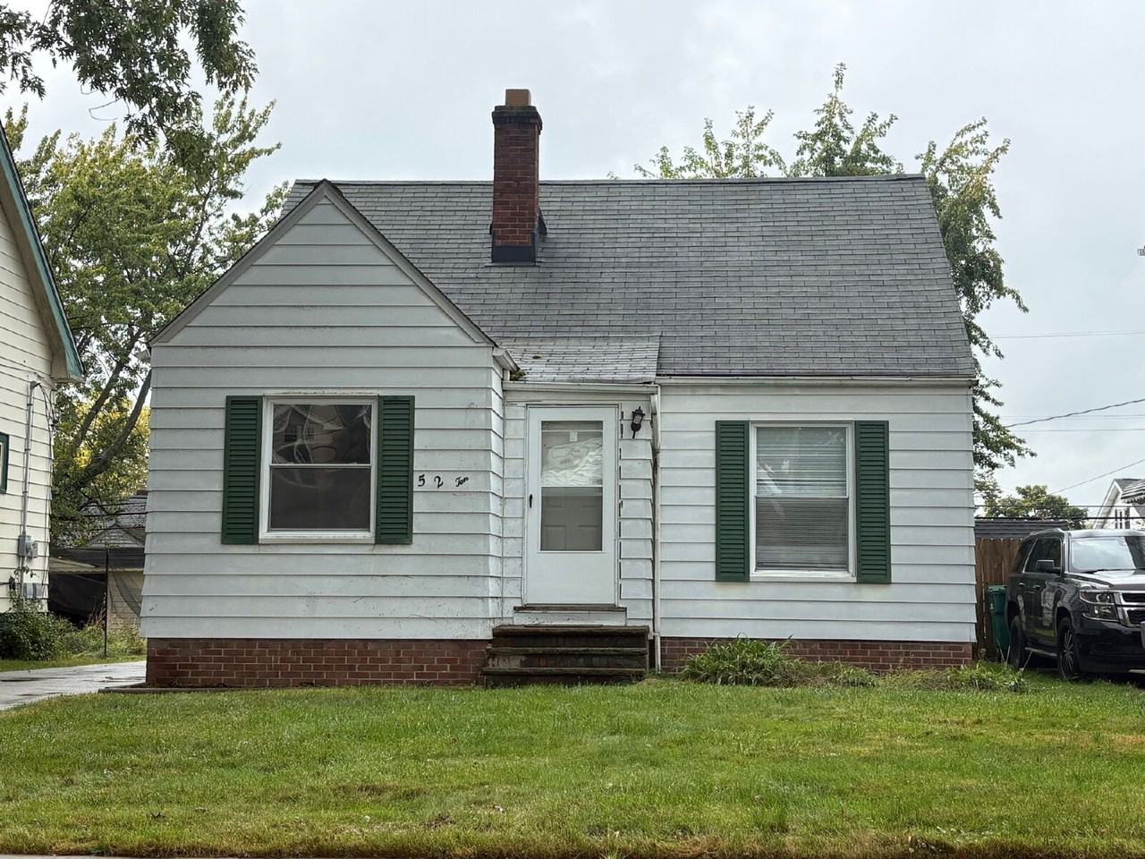 5210 Cato St - Photo 3 of 10
