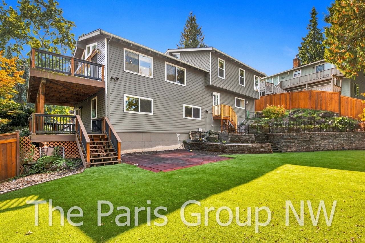 16488 Ne 46th St - Photo 4 of 50