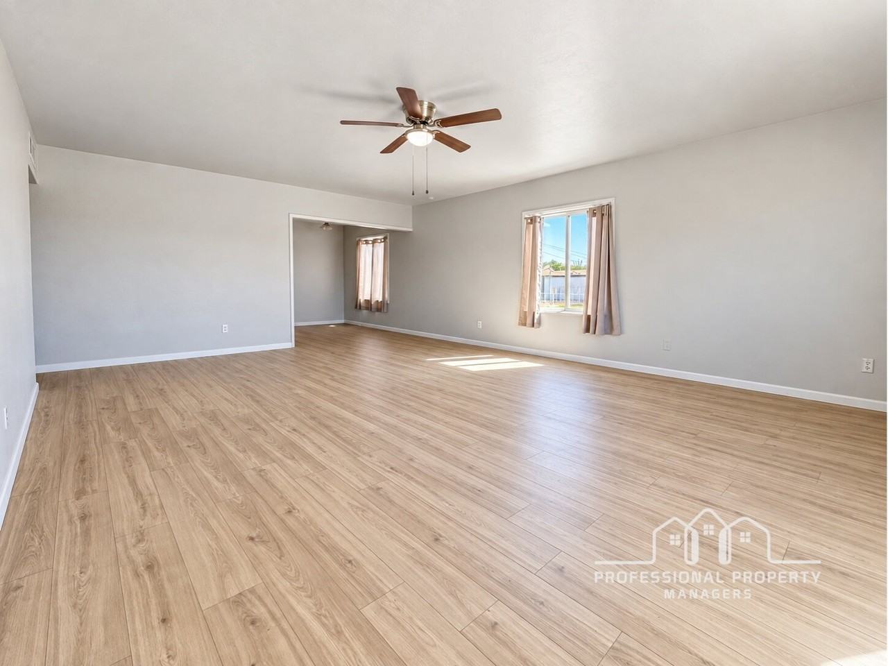 1237 S 10th Ave - Photo 3 of 16