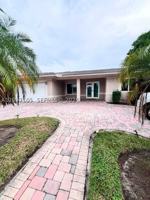 featured image of 16764 Golfview Dr