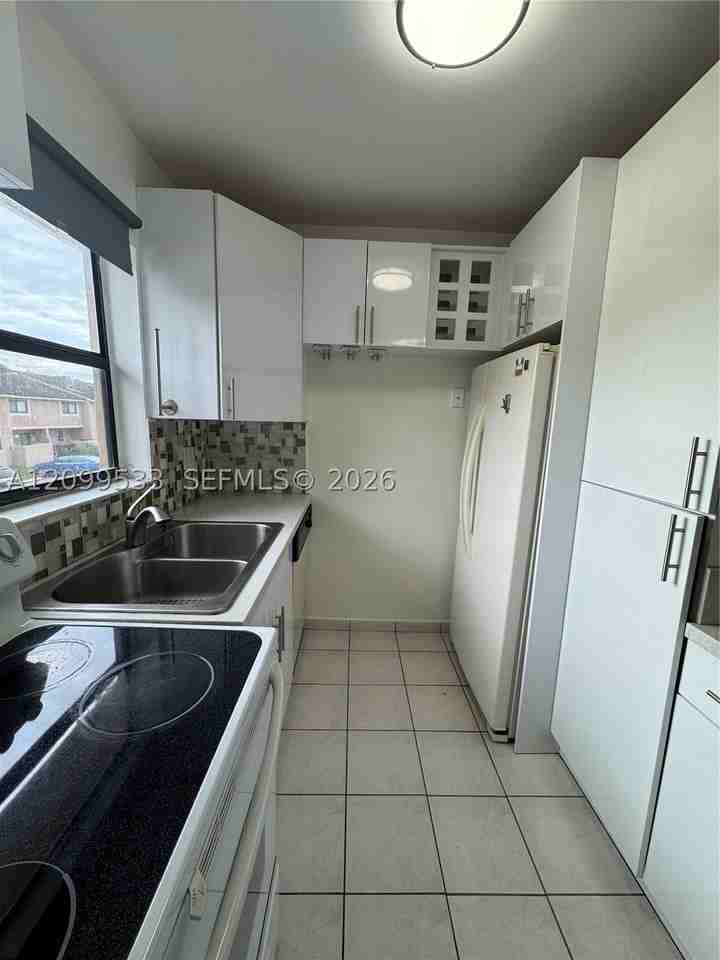15475 Sw 80th St #205-15 - Photo 7 of 14