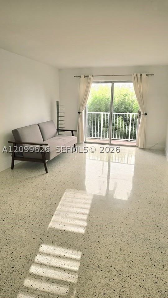 836 Sw 1st St #403 - Photo 5 of 18
