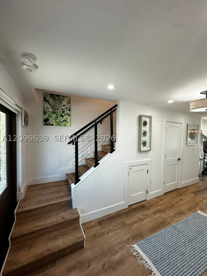 179 Azalea St - Photo 5 of 11