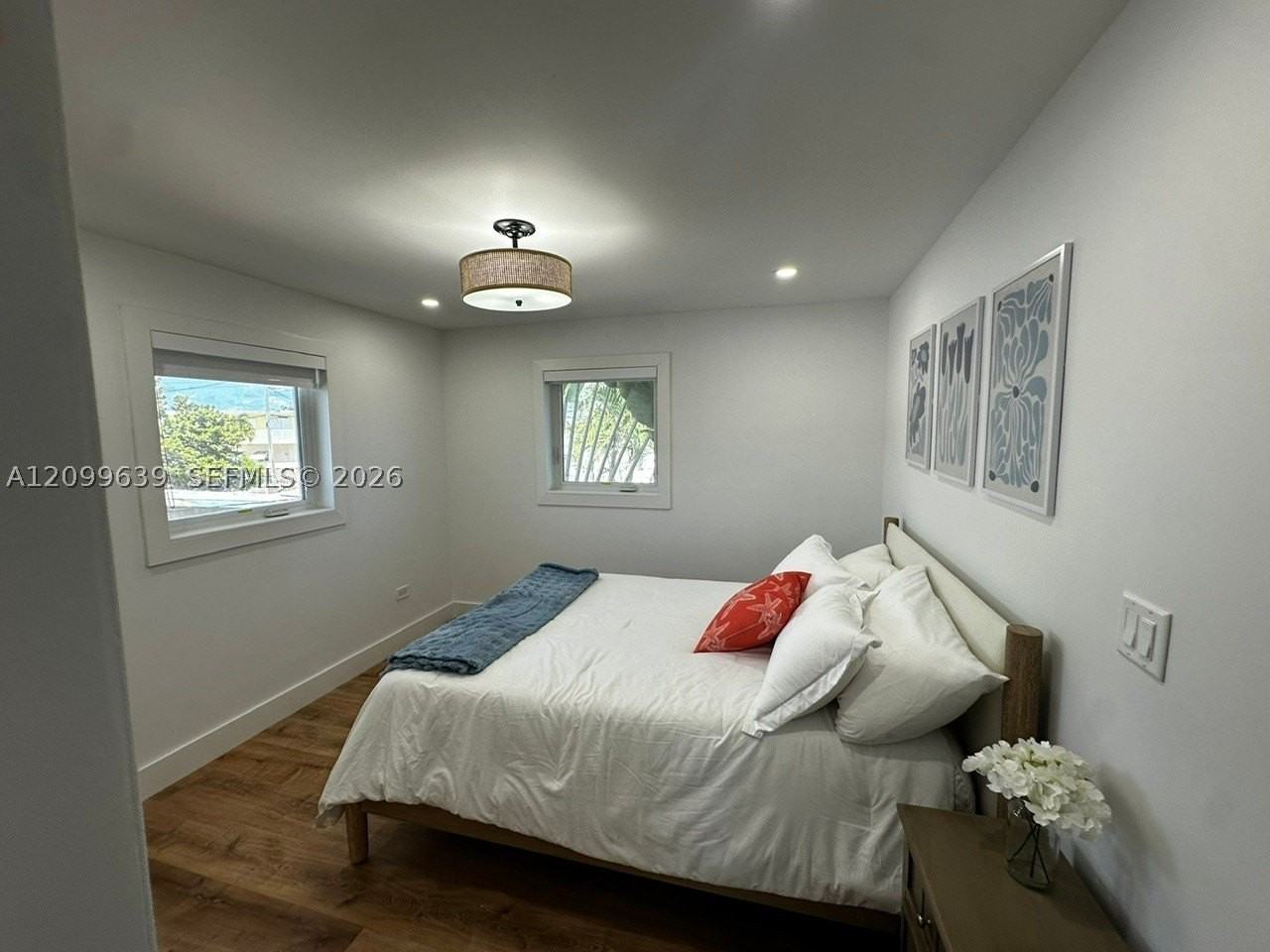 179 Azalea St - Photo 7 of 11