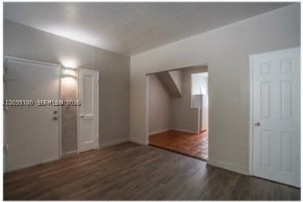 952 Meridian Ave #9 - Photo 4 of 7