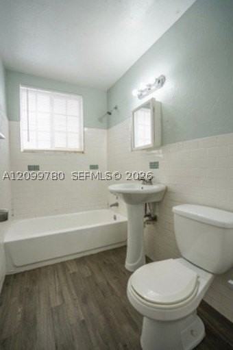 952 Meridian Ave #9 - Photo 7 of 7