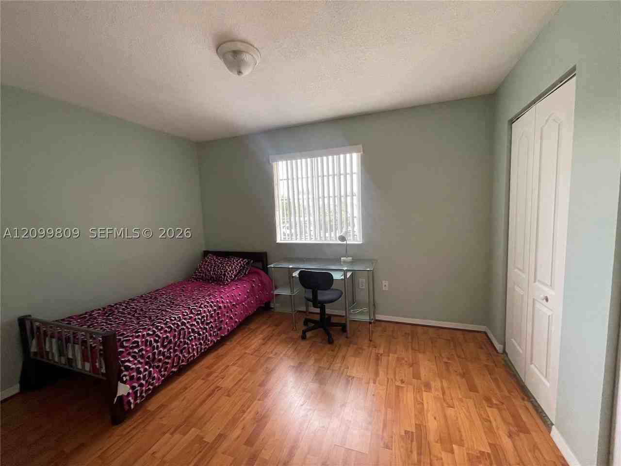 15720 Sw 92nd Ave #4A - Photo 7 of 19