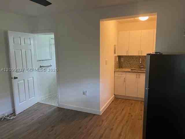 4801 Nw 4th Ter #2 - Photo 5 of 16