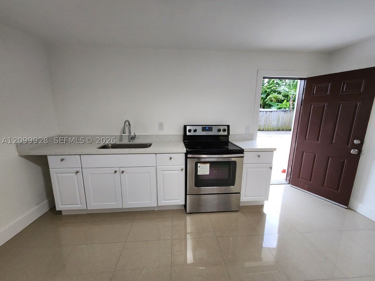 520 E 49th St - Photo 7 of 7