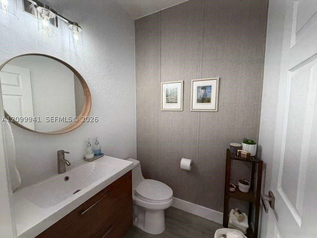 7940 Nw 108th Pl #7940 - Photo 7 of 43