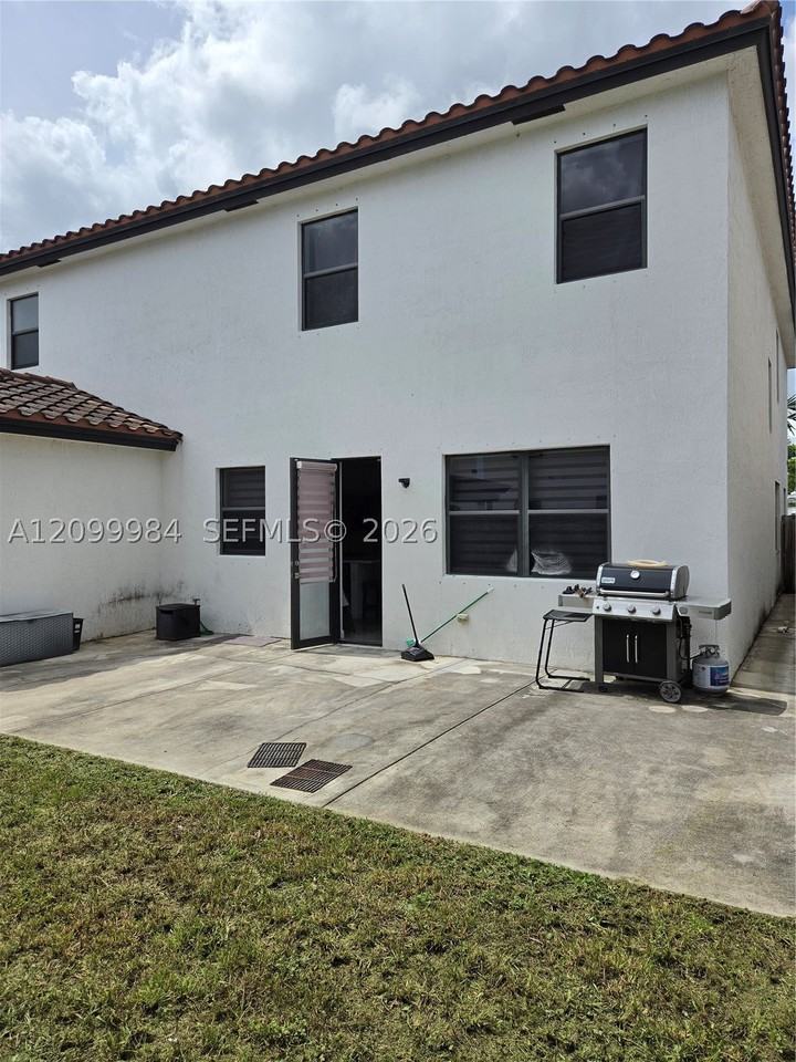 25225 Sw 118th Ave #25225 - Photo 5 of 38