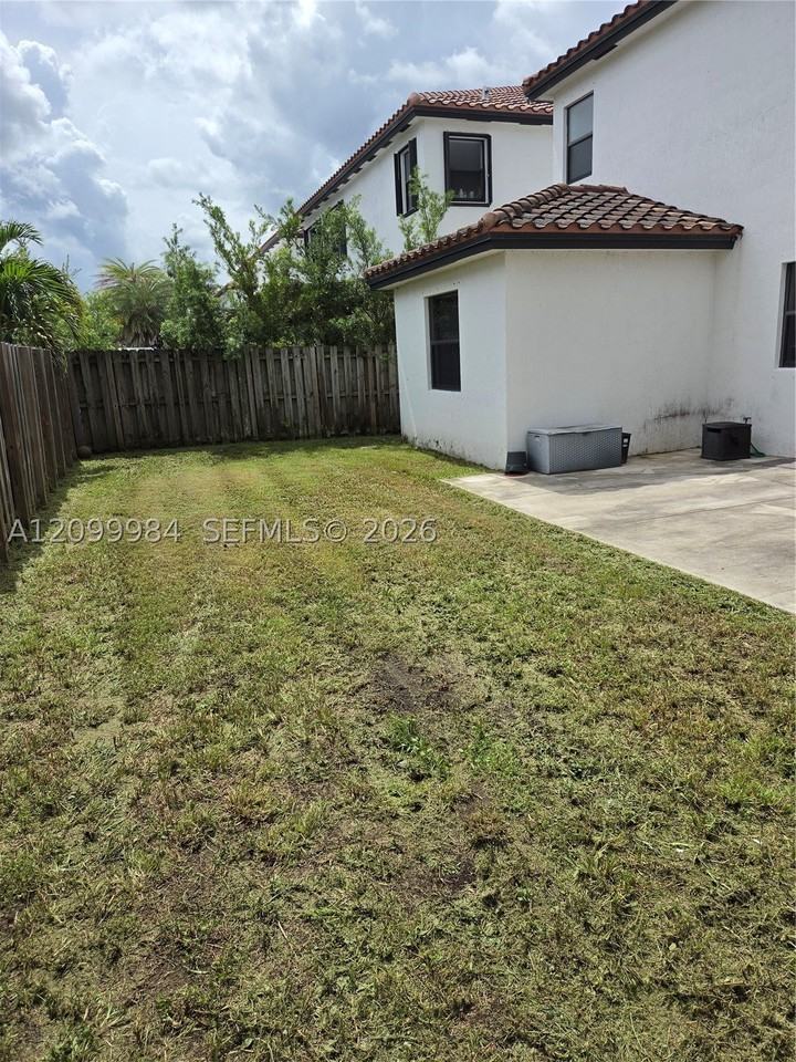 25225 Sw 118th Ave #25225 - Photo 6 of 38