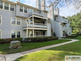 112 Lowell Ct #8 - Photo 1 of 1