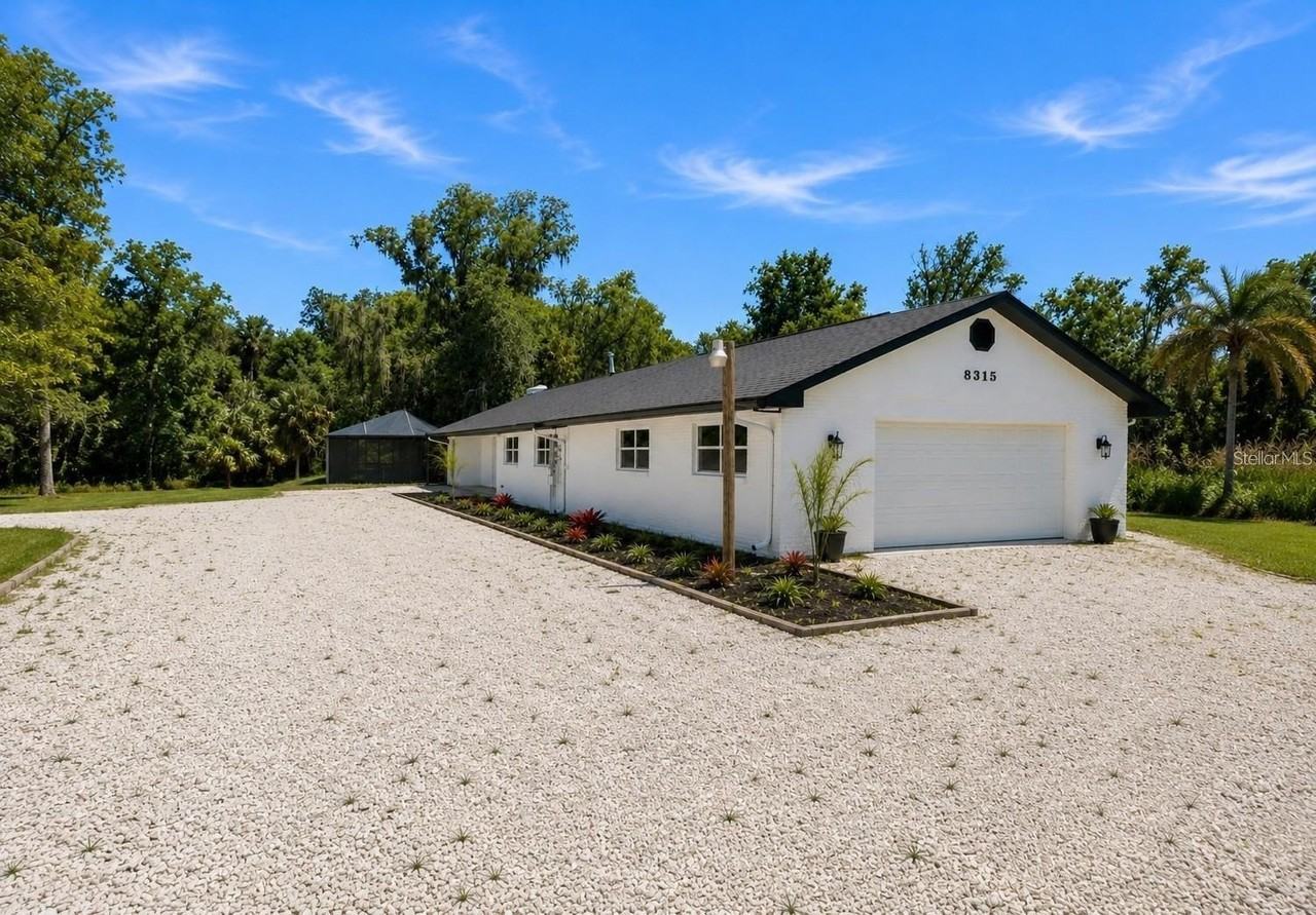 8315 Revels Rd - Photo 2 of 23