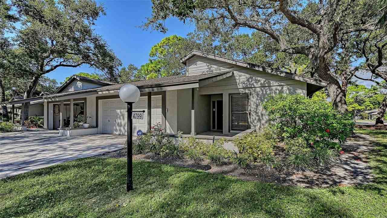 4799 Oak Forest Dr W #43 - Photo 4 of 38