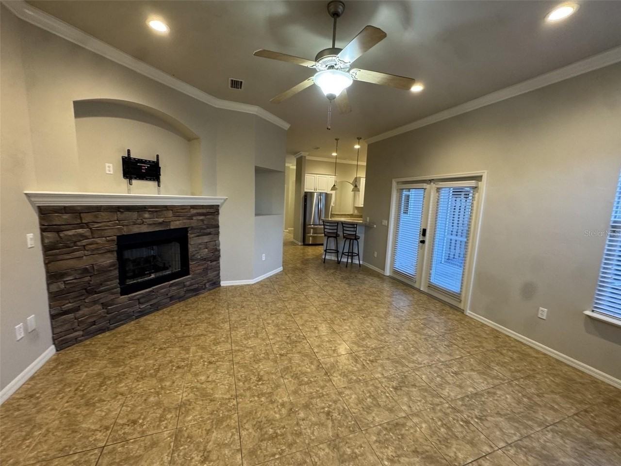 8390 Sw 78th Rd - Photo 2 of 14