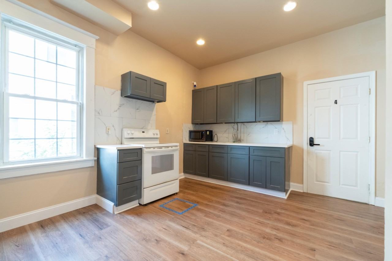 Boarman Ave - Photo 3 of 39