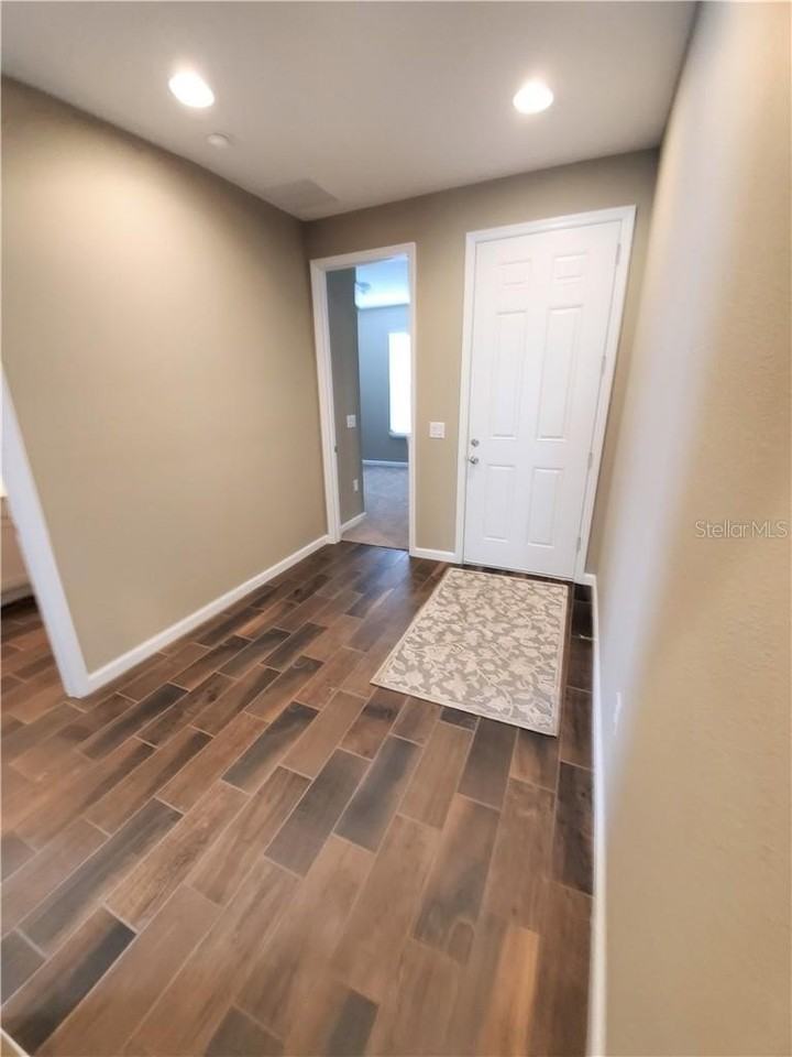 257 Summershore Dr - Photo 3 of 25