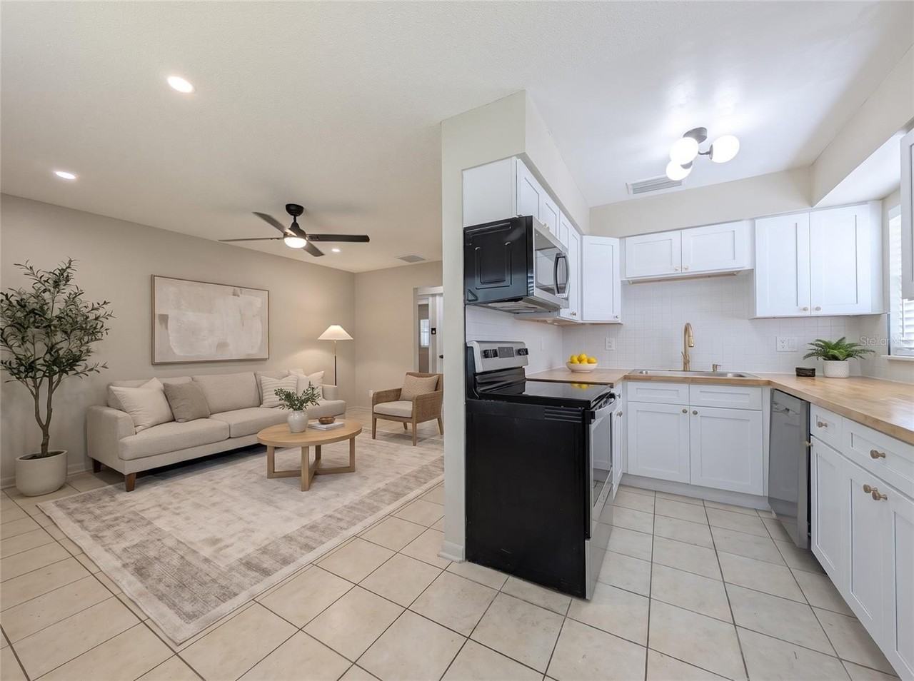 134 Jewel Dr - Photo 3 of 11
