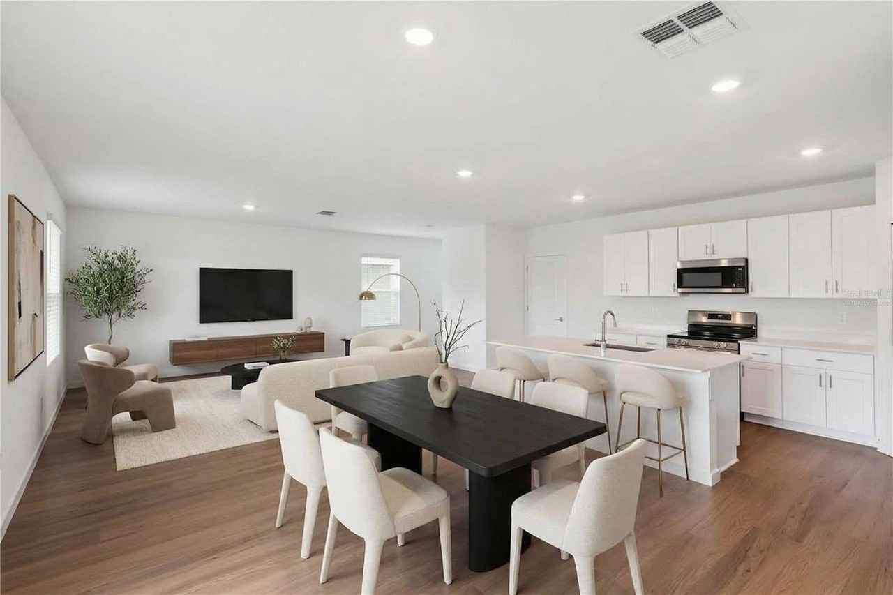 4444 Sw 80th Pl - Photo 3 of 50