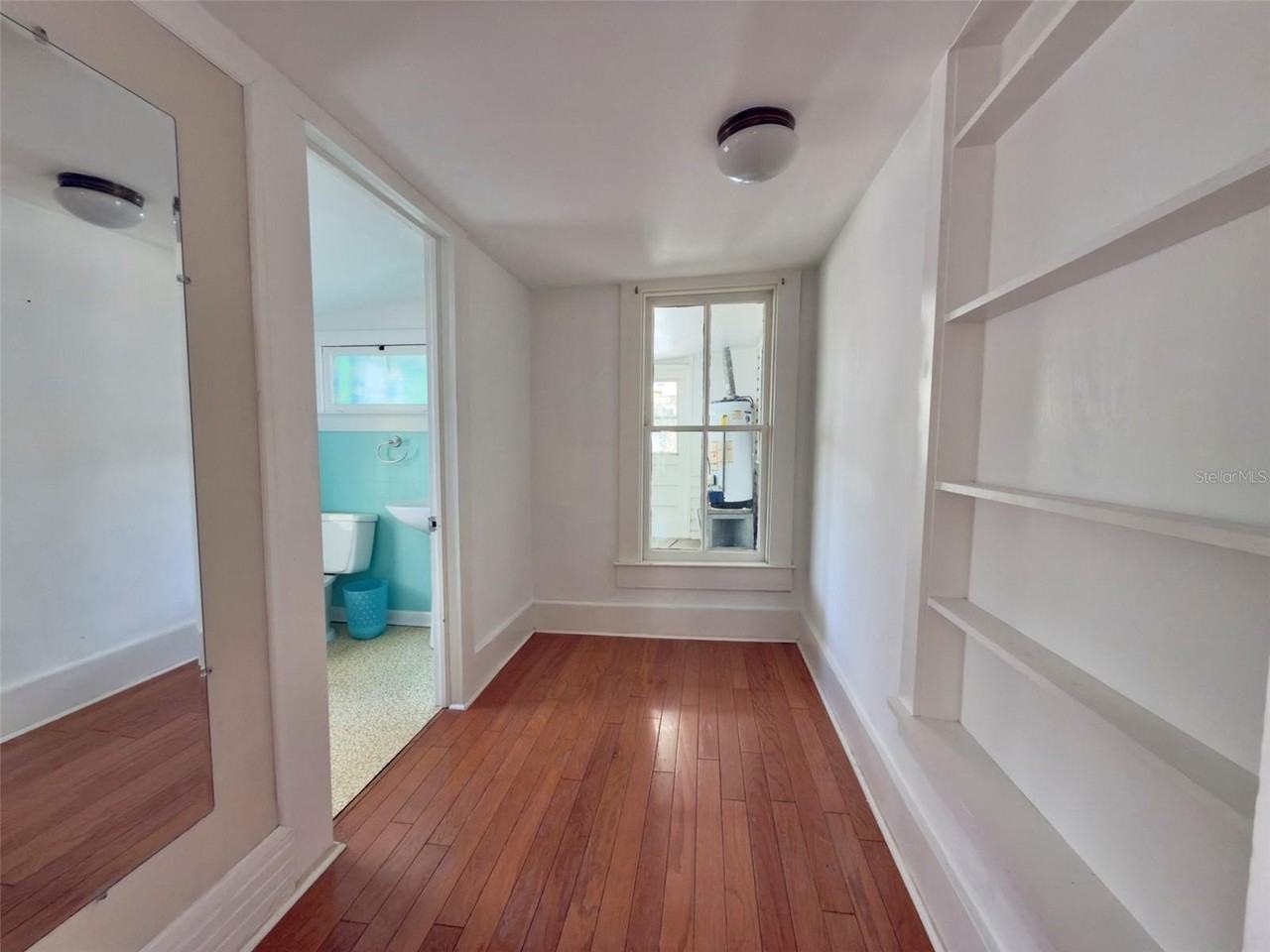 21 S Mary St - Photo 5 of 18