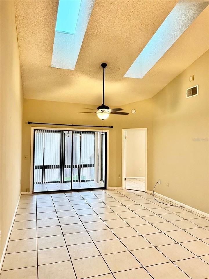 3012 S Semoran Blvd #G12 - Photo 7 of 34