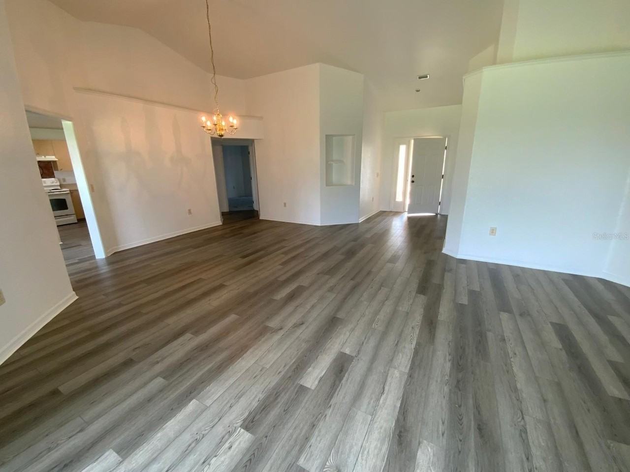 4762 Sw 136th St - Photo 4 of 24