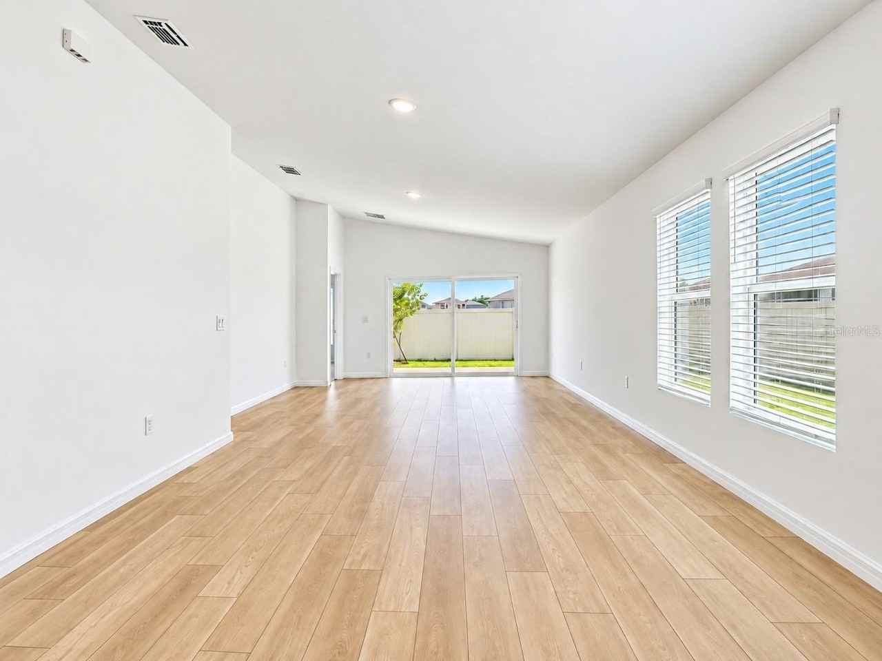 6010 Navona Way - Photo 4 of 12