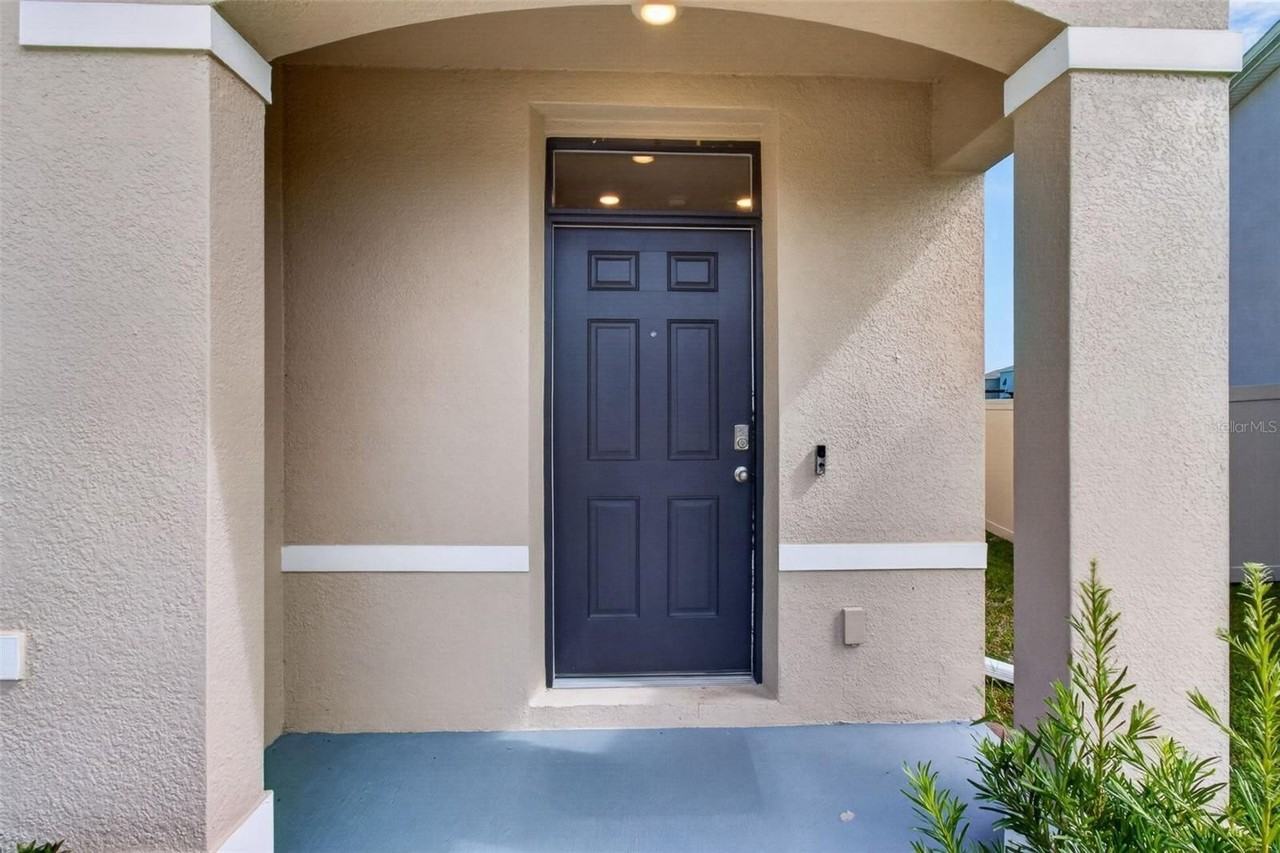 8358 Hardy Bay Loop - Photo 2 of 50