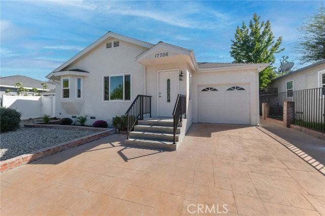 17706 Collins St - Photo 2 of 8