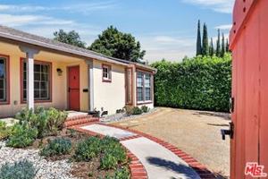 featured image of 12151 La Maida St