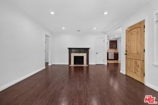 1913 N Manning St - Photo 5 of 7