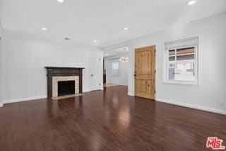 1913 N Manning St - Photo 6 of 7
