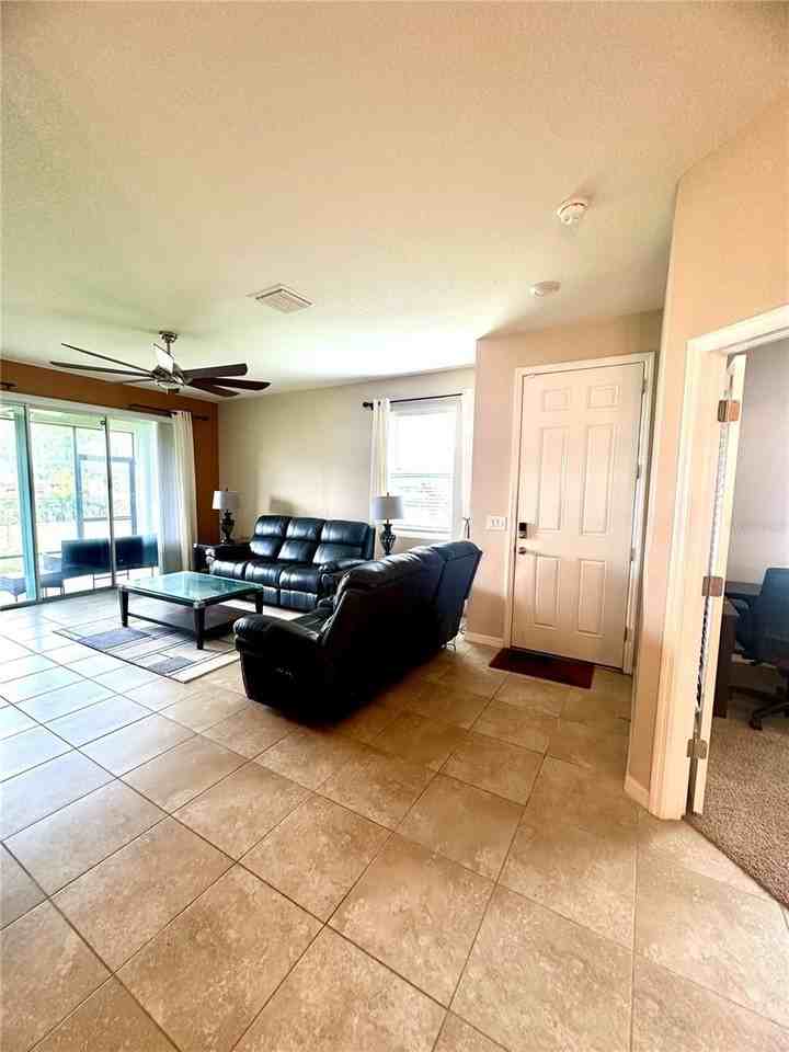 7684 Stonebrook Cir - Photo 6 of 26