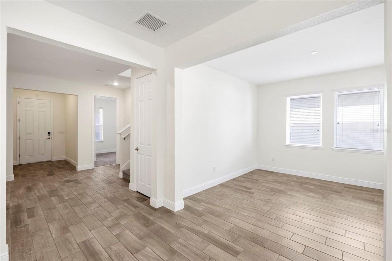 11641 Sweet Tangerine Ln - Photo 6 of 48