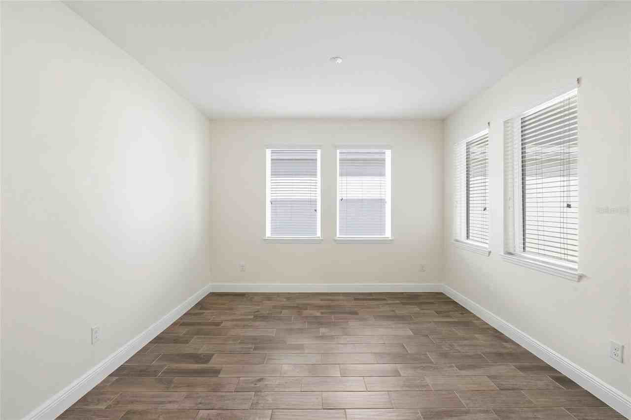 11641 Sweet Tangerine Ln - Photo 7 of 48