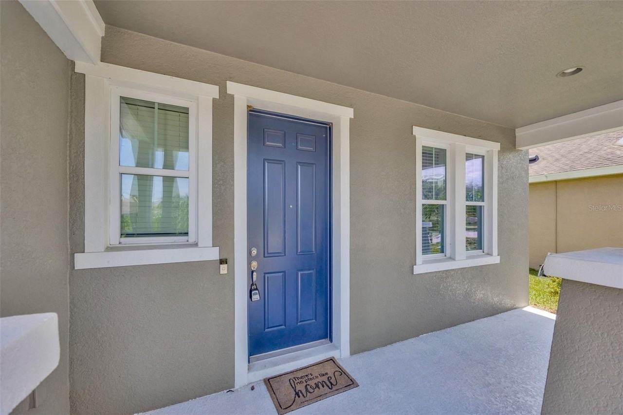 7010 Old Benton Dr - Photo 2 of 34