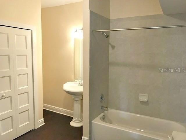 3009 W Bay Court Ave - Photo 6 of 22