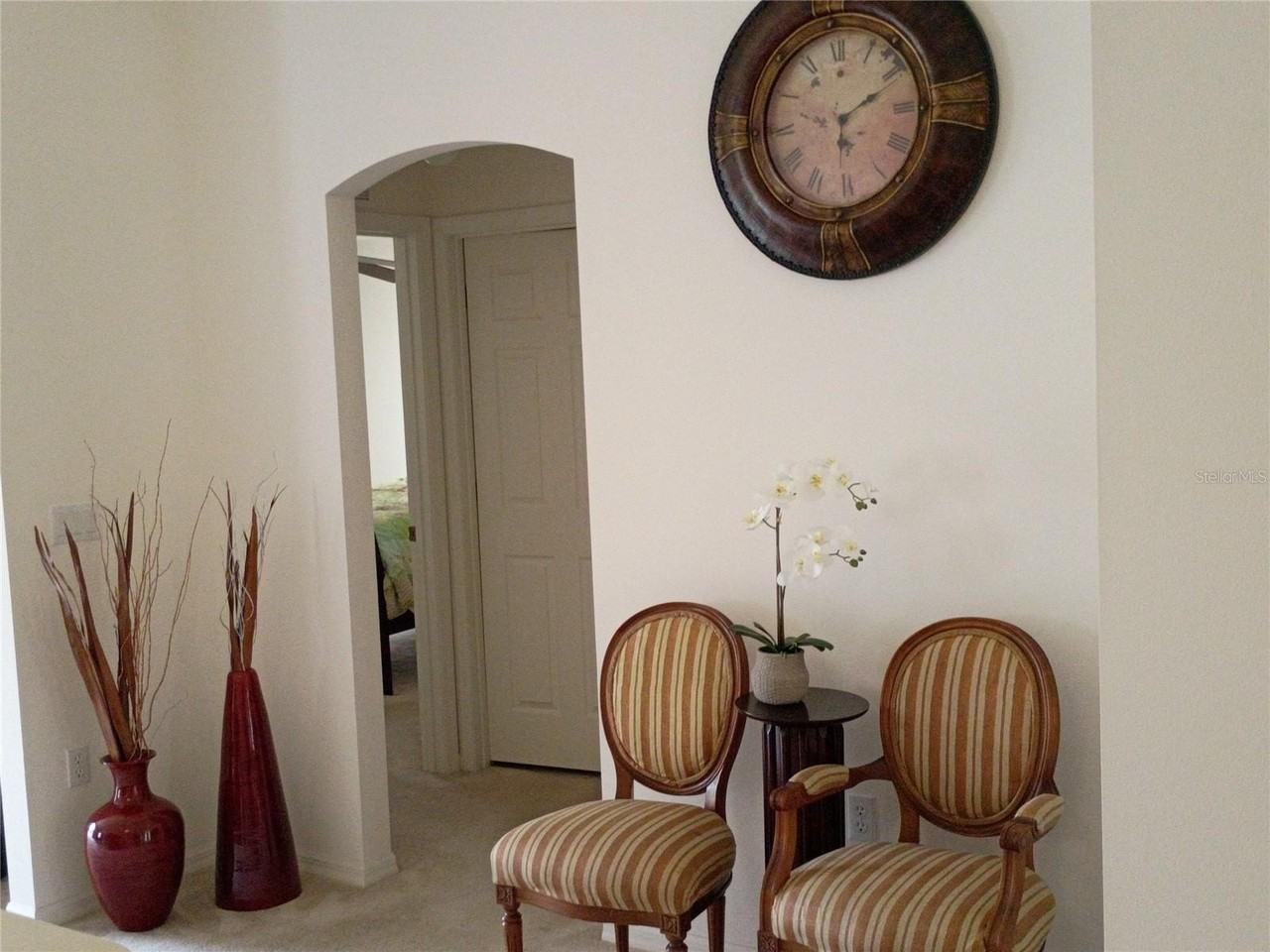 5181 Teather St - Photo 5 of 23