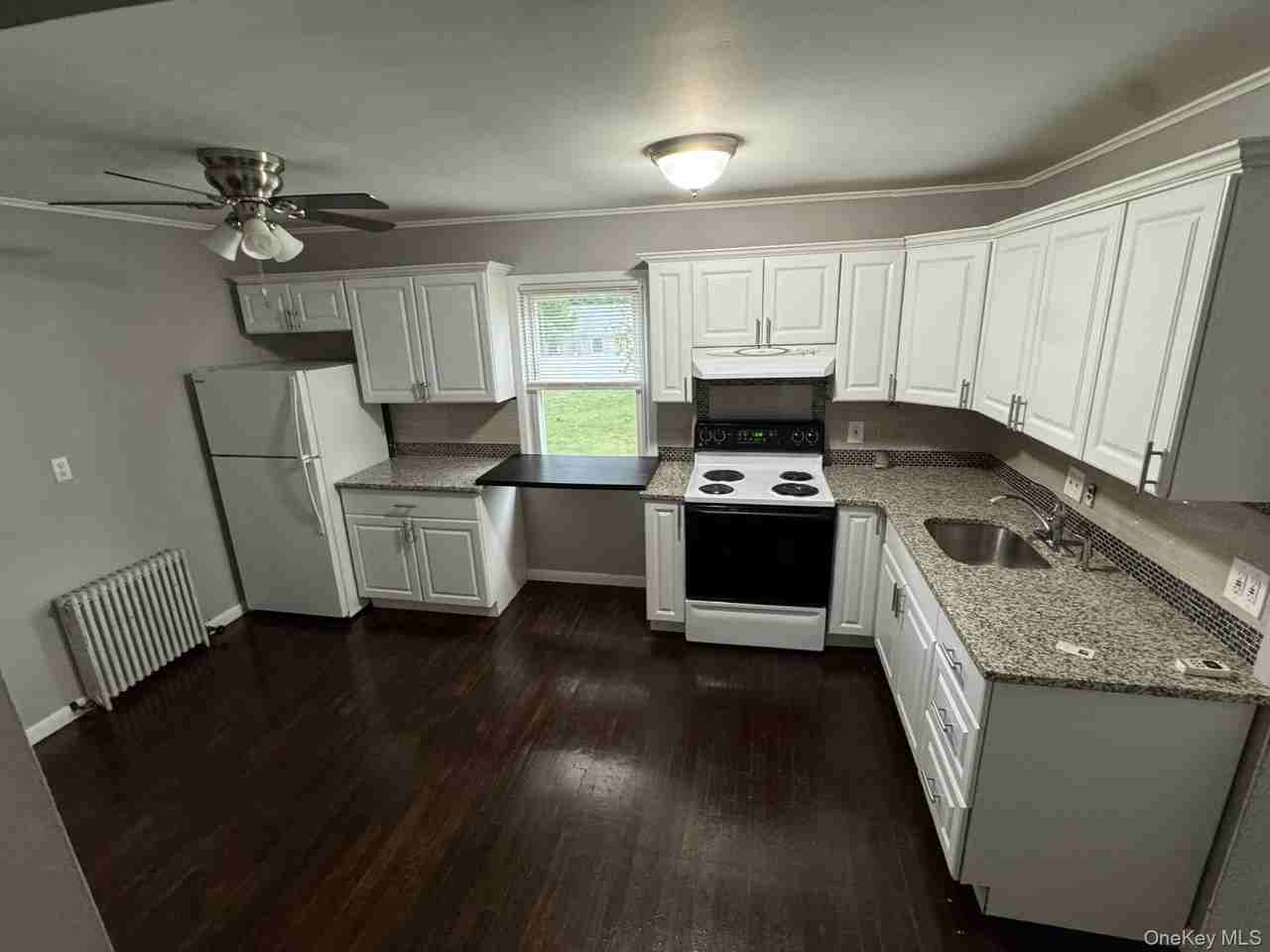 66 Folsom Ave - Photo 2 of 10