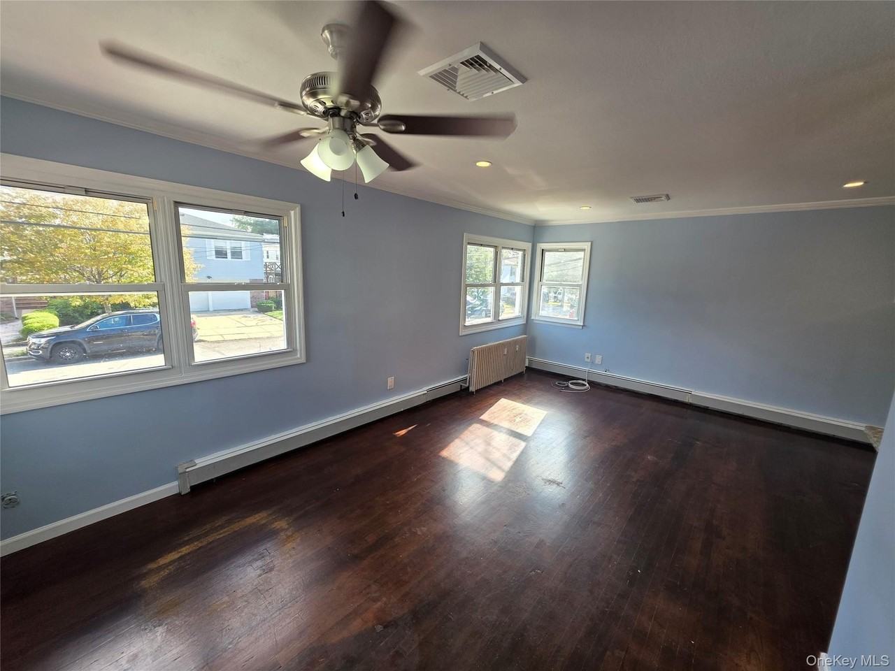3223 Plunkett Ave #1 - Photo 3 of 10